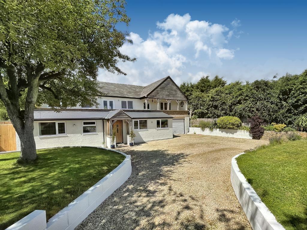 4 Bedroom Detached For Sale in Mill Lane, Newbold on Stour, CV37 8DR Binks & Brown