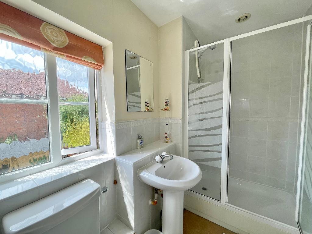 4 Bedroom Detached For Sale in Wetherby Way, Stratford upon Avon, CV37