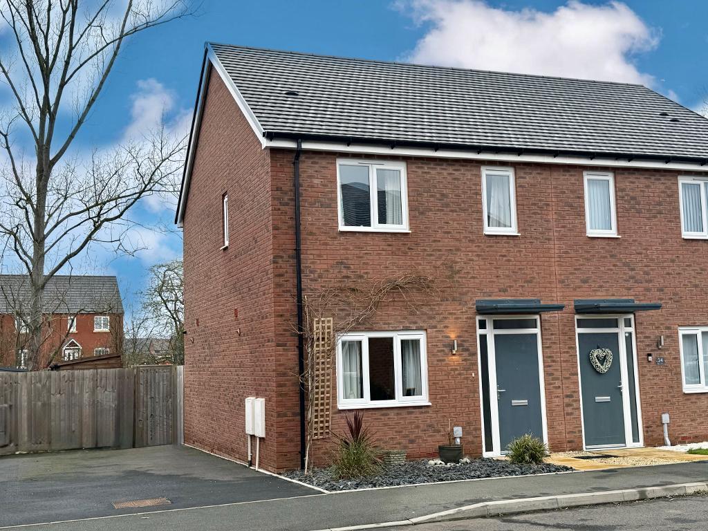 Regan Avenue, Meon Vale, CV37 8YX