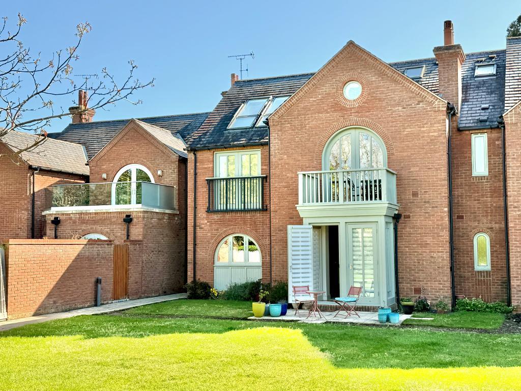 Sequoia Mews, Shipston Road, Stratford upon Avon, CV37 7PZ