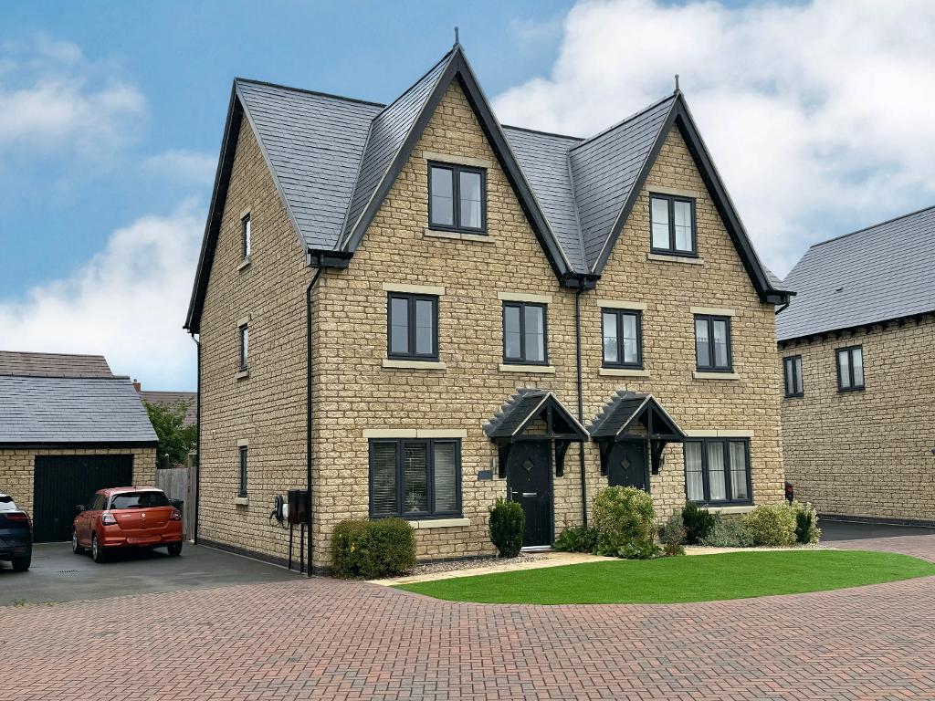 Strickland Drive, Shackleton Village, Stratford upon Avon, Warwickshire, CV37 5AS